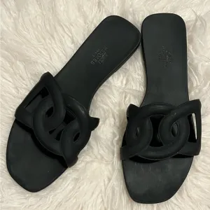 Hermes Aloha Rubber Sandals Size 37