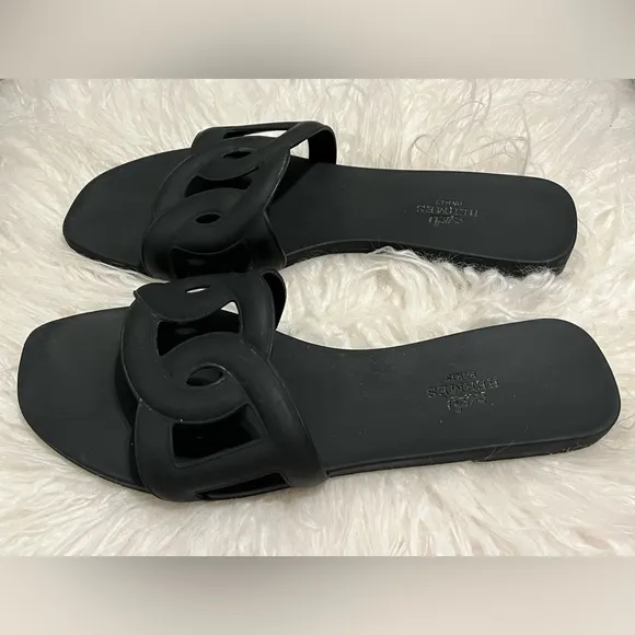 Hermes Aloha Rubber Sandals Size 37