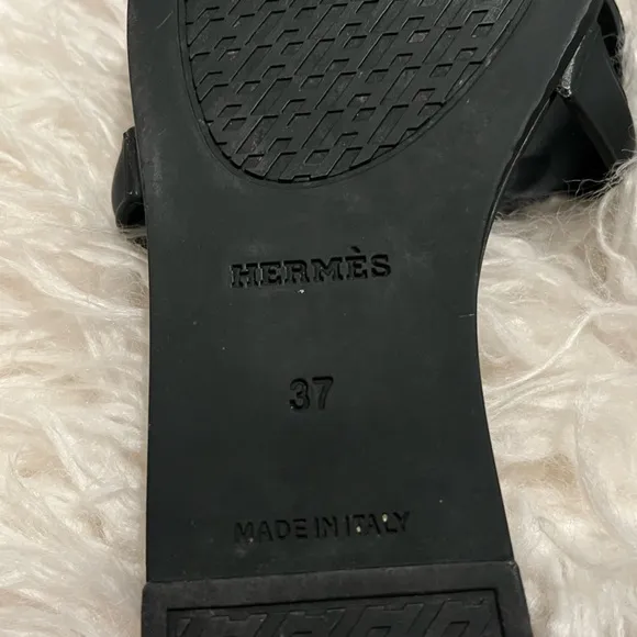 Hermes Aloha Rubber Sandals Size 37