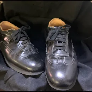 Hermès Quicker Low Top Sneakers black