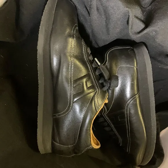 Hermès Quicker Low Top Sneakers black