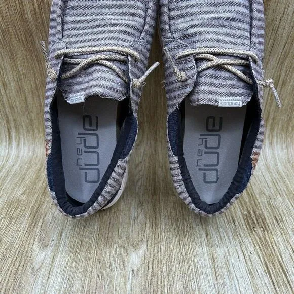 Hey Dude Shoes Welsh Men's‎ Size 9 Stripes Grey Causal Shoes Slip On Loafers