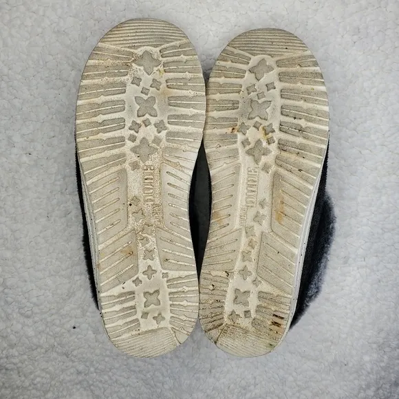 Hey Dude Wendy Gray Fold Cozy Fur Lace Up Bootie Sneakers