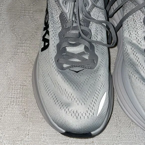Hoka Hoka Bondi 8 Men’s Athletic Shoes Size 11 EE Gray Running Crosstraining