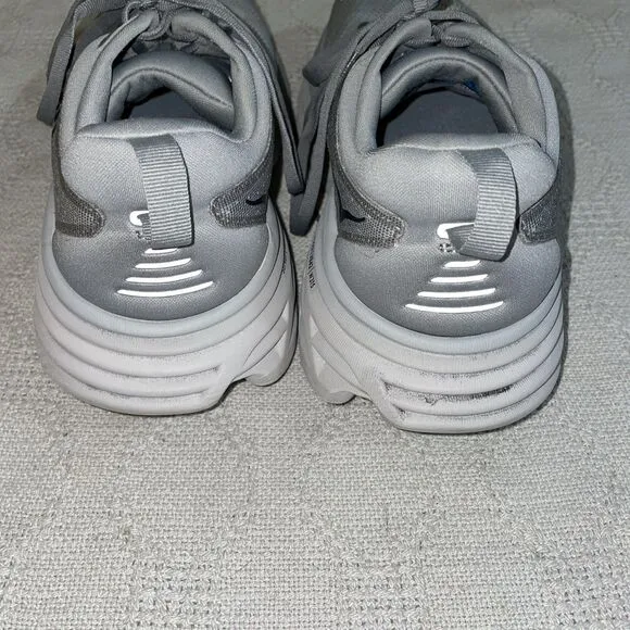 Hoka Hoka Bondi 8 Men’s Athletic Shoes Size 11 EE Gray Running Crosstraining