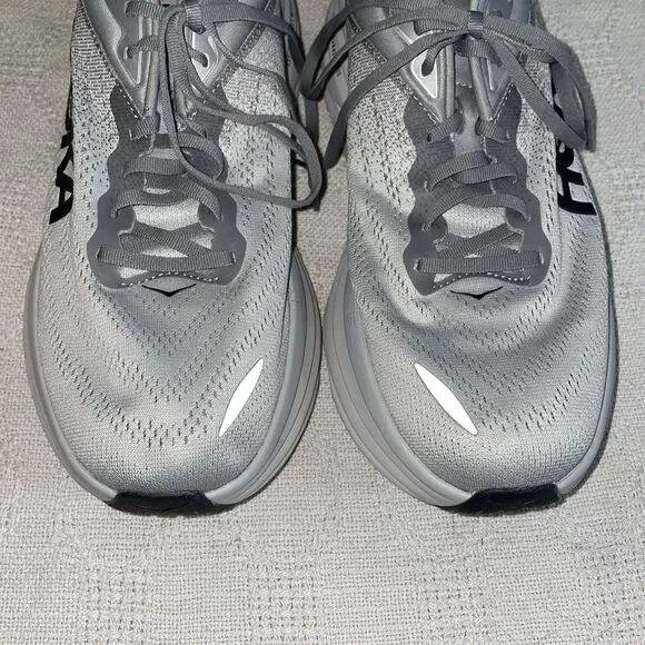 Hoka Hoka Bondi 8 Men’s Athletic Shoes Size 11 EE Gray Running Crosstraining