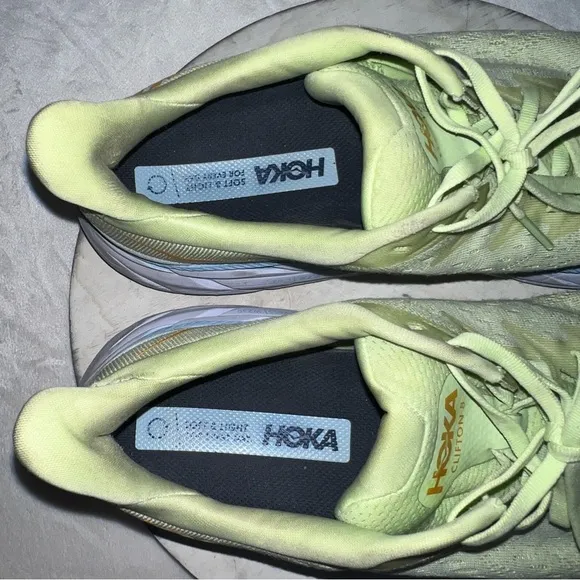 HOKA Men's Clifton Running Shoes Mens 11.5 D Butterfly Green Blue White