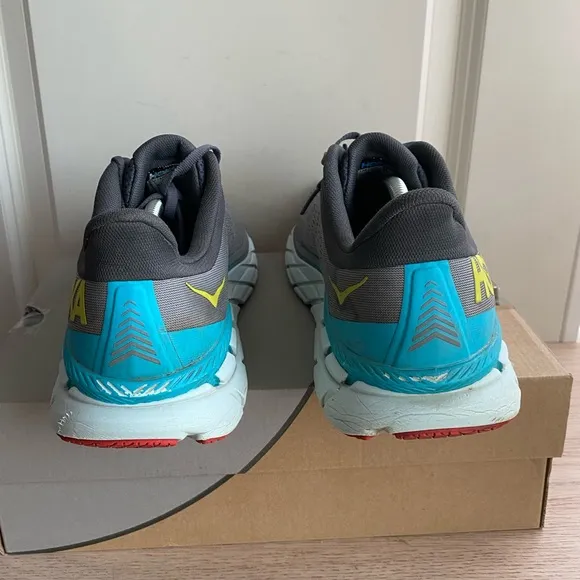 HOKA ONE ONE CLIFTON 7 Running Shoes- Men 11.5