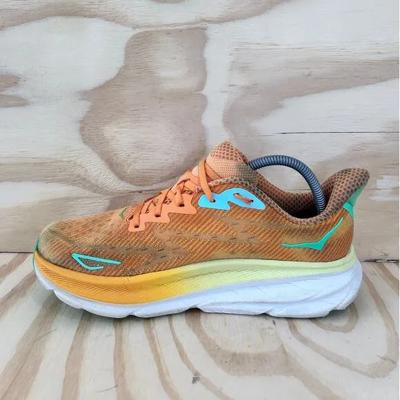 Hoka One One - Clifton 9 - Running Shoes - Orange - Women's - 9D - 1127895 SRSH