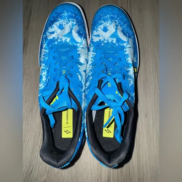Hoka One One Crescendo XC Spike-less Unisex Sneakers