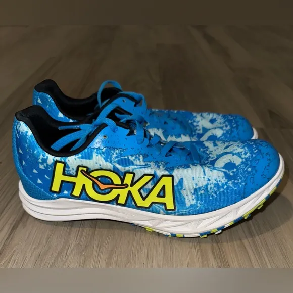 Hoka One One Crescendo XC Spike-less Unisex Sneakers