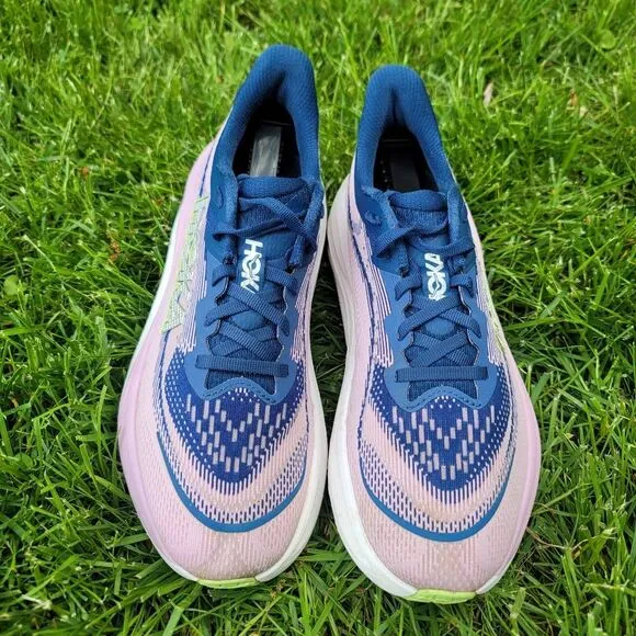 Hoka One One SKYFLOW - Women's Running Shoes - Size 8.5B