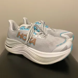 Hoka One One Skyward X Carbon Plate Running Shoes - Womens Size 8.5