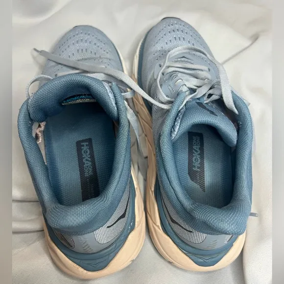 HOKA One One W AHARI 5 Women's Running Shoes White/Blue/Pink Size 6.5B