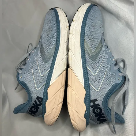 HOKA One One W AHARI 5 Women's Running Shoes White/Blue/Pink Size 6.5B