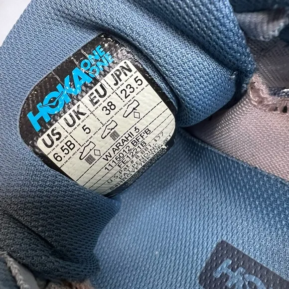 HOKA One One W AHARI 5 Women's Running Shoes White/Blue/Pink Size 6.5B
