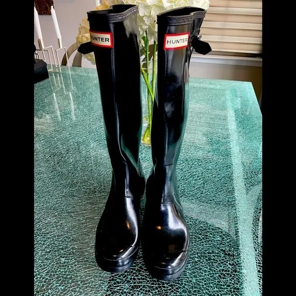 Hunter boots 7 M