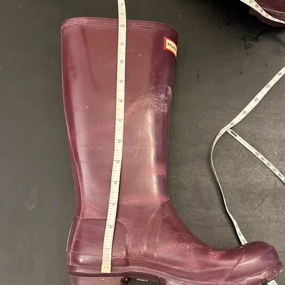 Hunter Purple Rain Boots Size 6