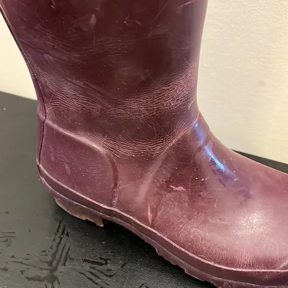 Hunter Purple Rain Boots Size 6
