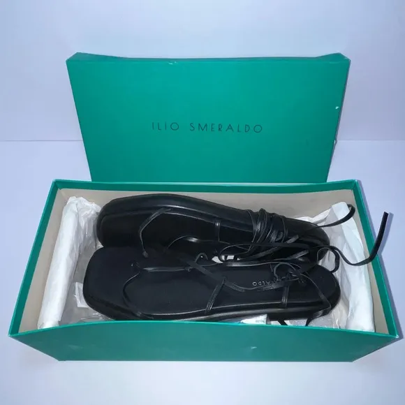 Ilio Smeraldo Black Sandals