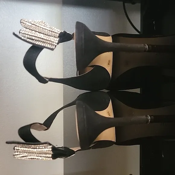INC Cersei 3.5 in Heels with Rhinestone Bow