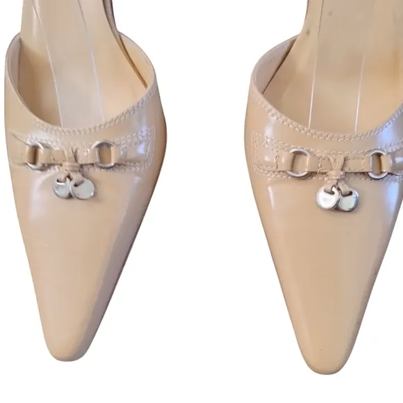 Isaac Mizrahi Women's Tan Slingback Heels
