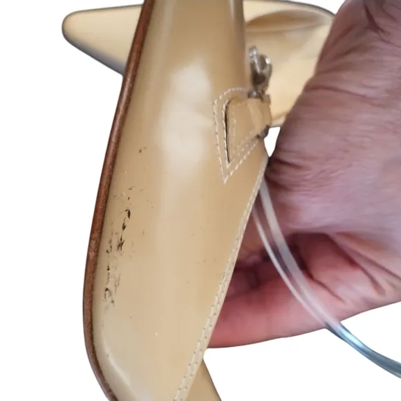 Isaac Mizrahi Women's Tan Slingback Heels