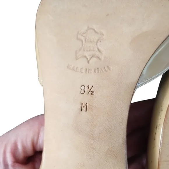 Isaac Mizrahi Women's Tan Slingback Heels