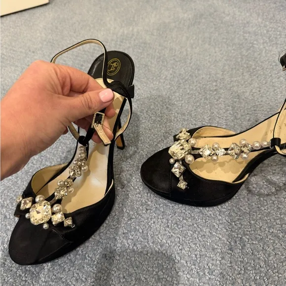 IVANKA TRUMP ALLUVIA Women Black Satin Evening Sandals with Pearls &amp; Crystals