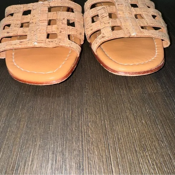 J. McLaughlin Women’s Willa Sandals Size 8M Tan