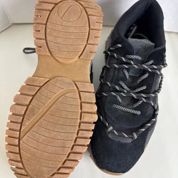 Javi Chaos Sneakers