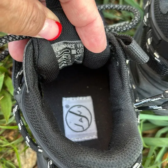 Javi Dominance kids sneakers black color size 11C