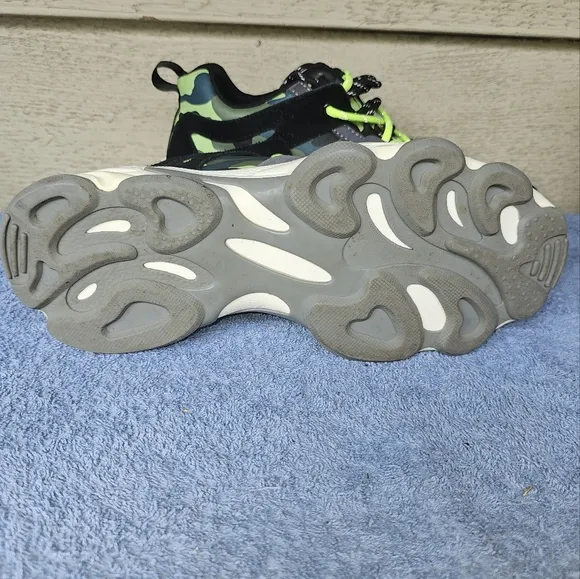 JAVI Predator Camo Casual Lace-Up Sneakers Men's Shoe Size 9.5