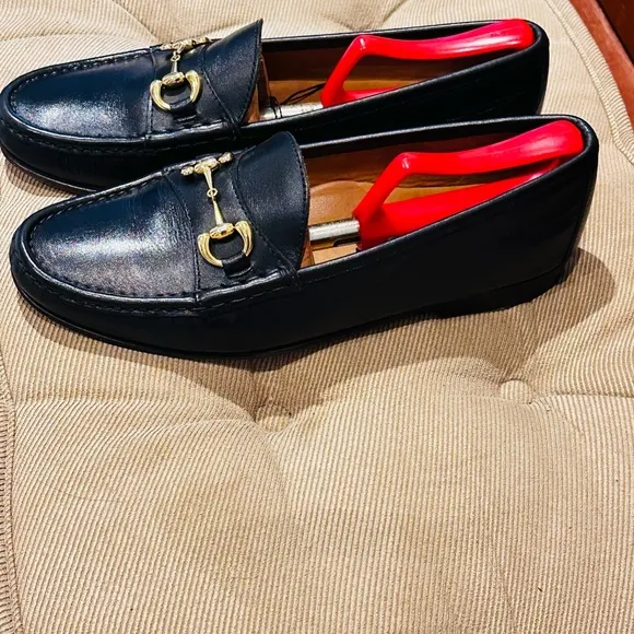 Jay Butler’s Black horse Bit loafers.