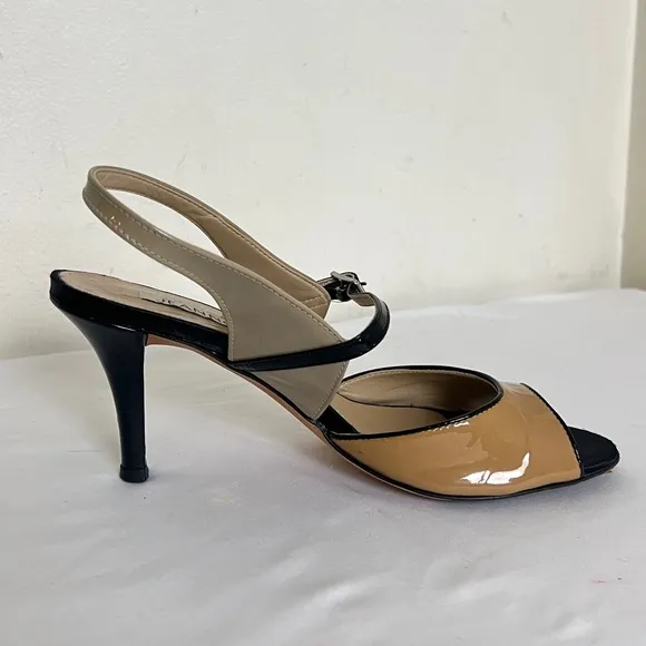 Jeannot Color Blocked Sandals of Beige ,Tan and Black Sz 37.5 (7)