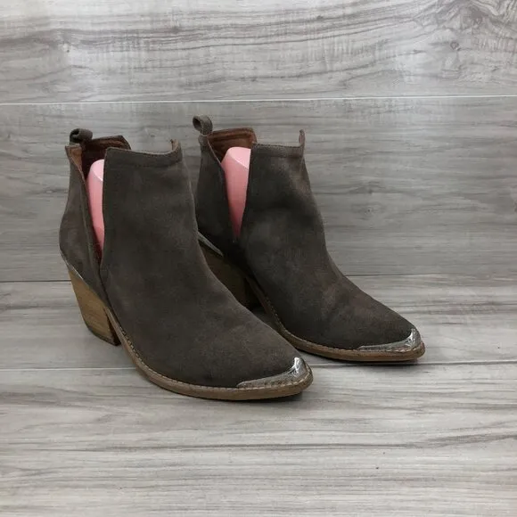 Jeffrey Campbell Booties Womens 7.5 Cromwell Taupe Suede Slip On Ankle Boots