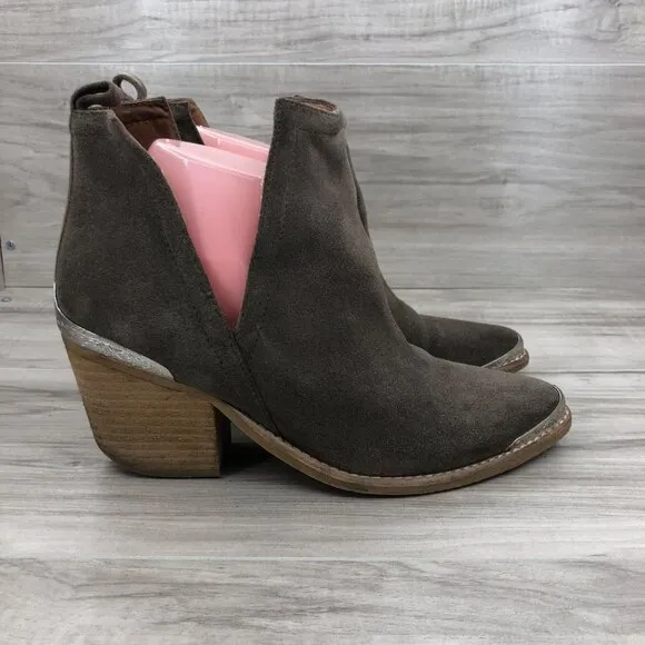 Jeffrey Campbell Booties Womens 7.5 Cromwell Taupe Suede Slip On Ankle Boots