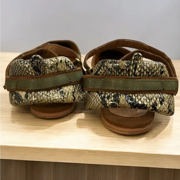 Jeffrey Campbell Enrich Python Pointed Toe Flats Size 9.5