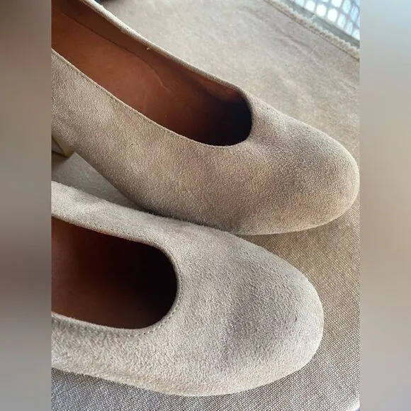 Jeffrey Campbell chunky heel suede shoes size 8