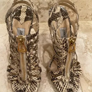 JIMMY CHOO GLADIATOR SNAKESKIN SANDALS GOLD ZIP PULLSIZE 37.5 WORN ONCE
