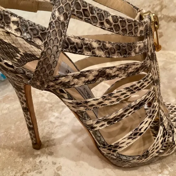 JIMMY CHOO GLADIATOR SNAKESKIN SANDALS GOLD ZIP PULLSIZE 37.5 WORN ONCE