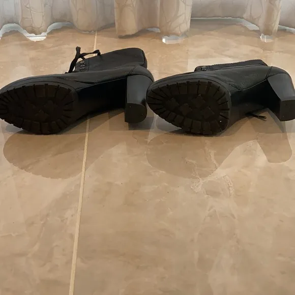 Joan and David boots