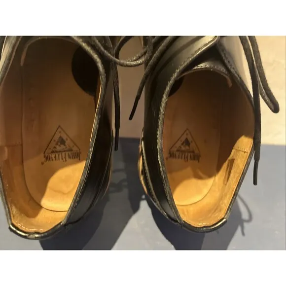 John Fluevog womens Size 9 Oxford Shoes Leather Modvog Mariella black gold