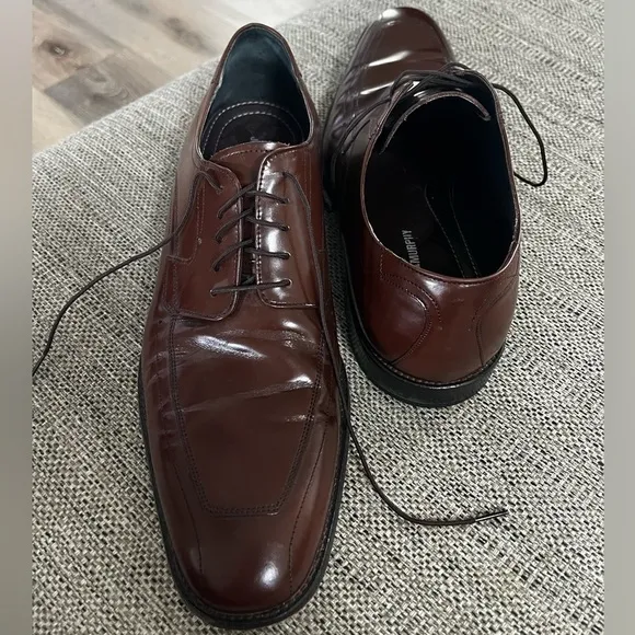 Johnston &amp; Murphy Brown Leather Dress shoes size 12