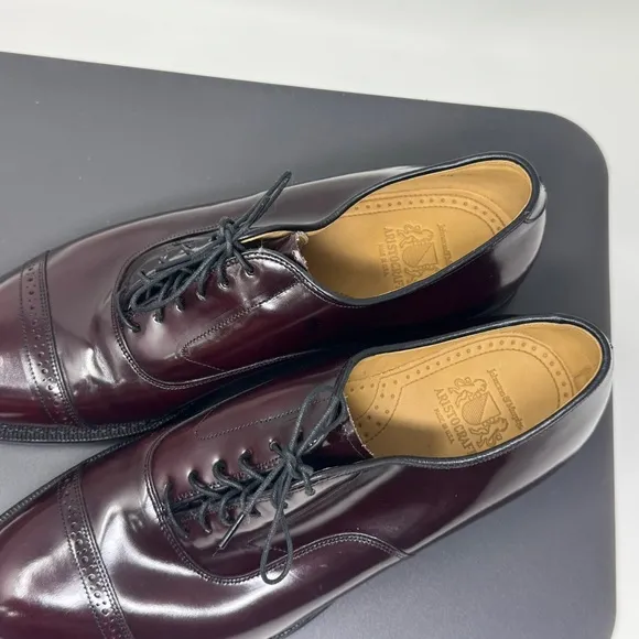 Johnston &amp; Murphy Dress Shoes Men Aristocraft Burgundy Oxford shoes size 10