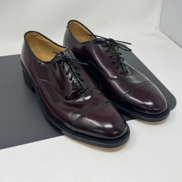 Johnston &amp; Murphy Dress Shoes Men Aristocraft Burgundy Oxford shoes size 10