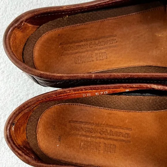 Johnston and Murphy Penny Loafer in Brown Genuine Deer Skin Mens 9 M Dress Shoes