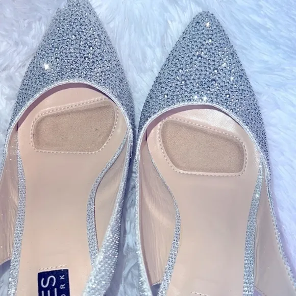 JONES NEW YORK Heel SHOES SIZE 8 1/2 BRAND NEW