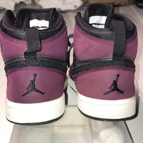 JORDAN 1 MID PS POLLEN Kids Sneakers