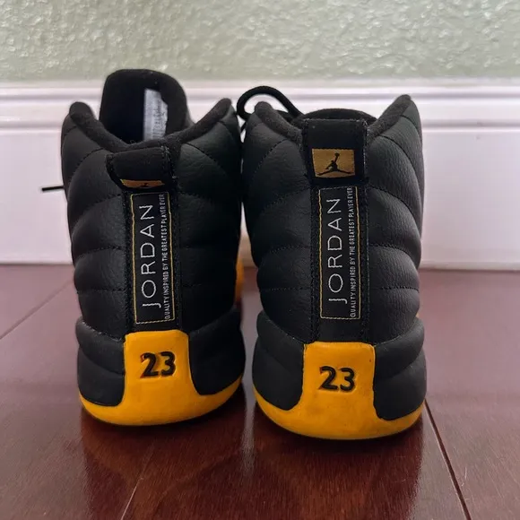 JORDAN 12’s 2Y